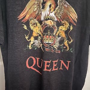 Queen t shirt